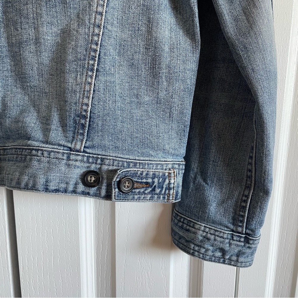 Revolve x Dr Denim Trucker Jean Jacket Women’s M Blue Light Wash Button Faded - Picture 9 of 13